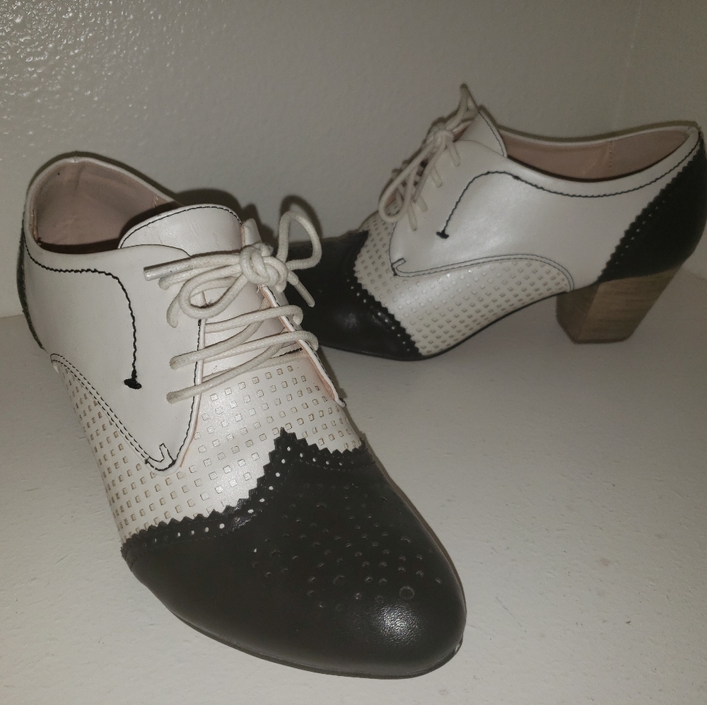 Oxford style heels